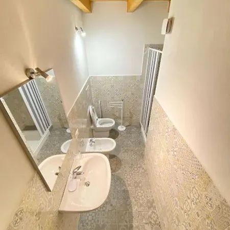 Pettirosso 5 Apartamento